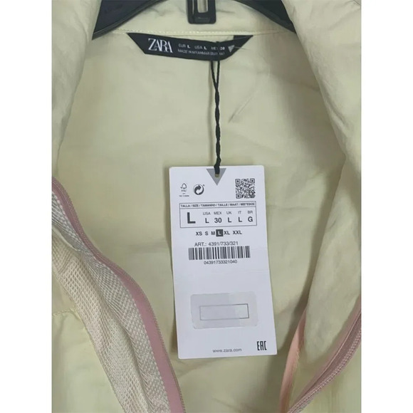 Zara Women’s Cropped Windbreaker Jacket Yellow/Pink Size L Hooded Zip-Up Casual - Picture 5 of 5